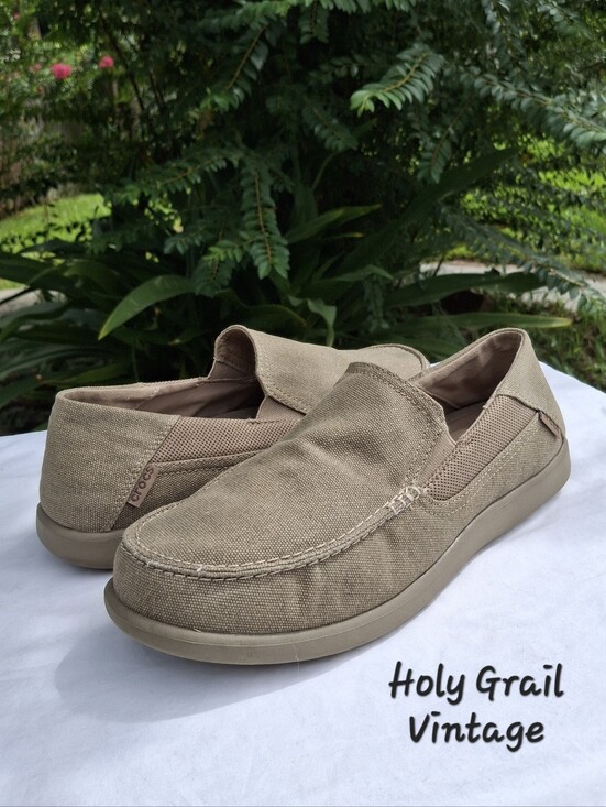 CROCS Other - Crocs Men's Santa Cruz Slip-On Kakhi Canvas Loafers Size 11